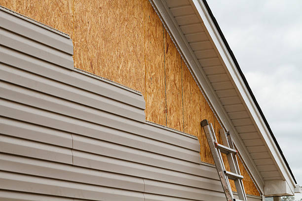 24/7 Emergency Siding Repair experts in Lexington, KY